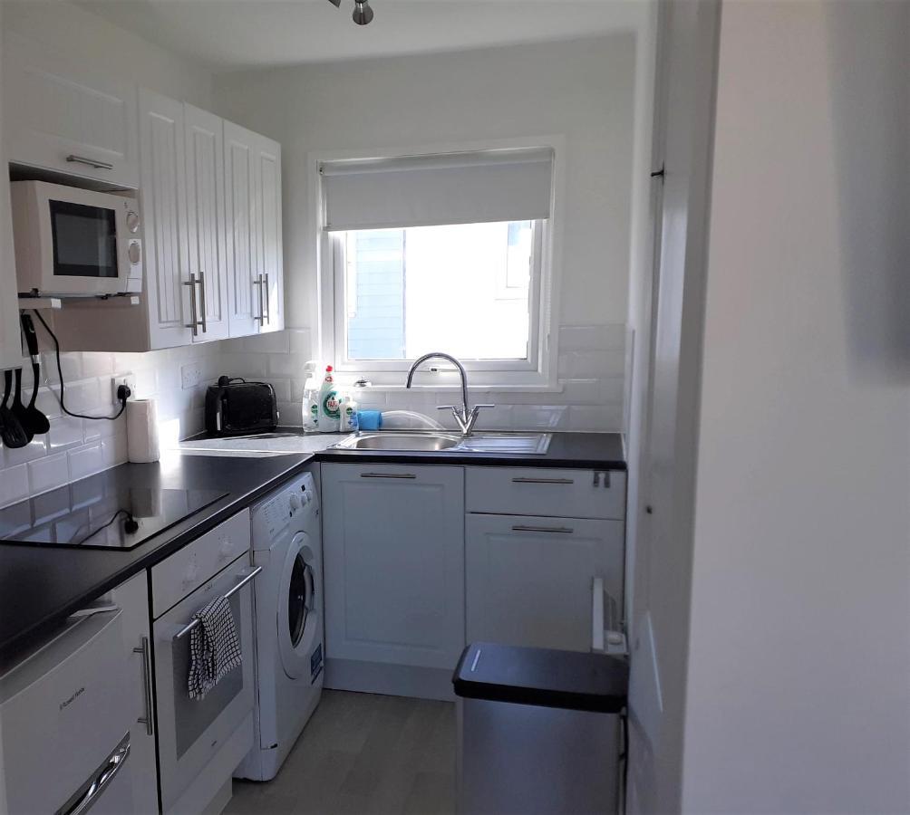 Scratby Fabulous 2 Bedroom Dog Friendly Chalet 5 Min Walk To Beach, Nr Gt Yarmouth & Norfolk Broads מראה חיצוני תמונה