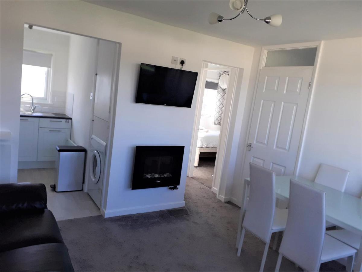 Scratby Fabulous 2 Bedroom Dog Friendly Chalet 5 Min Walk To Beach, Nr Gt Yarmouth & Norfolk Broads מראה חיצוני תמונה
